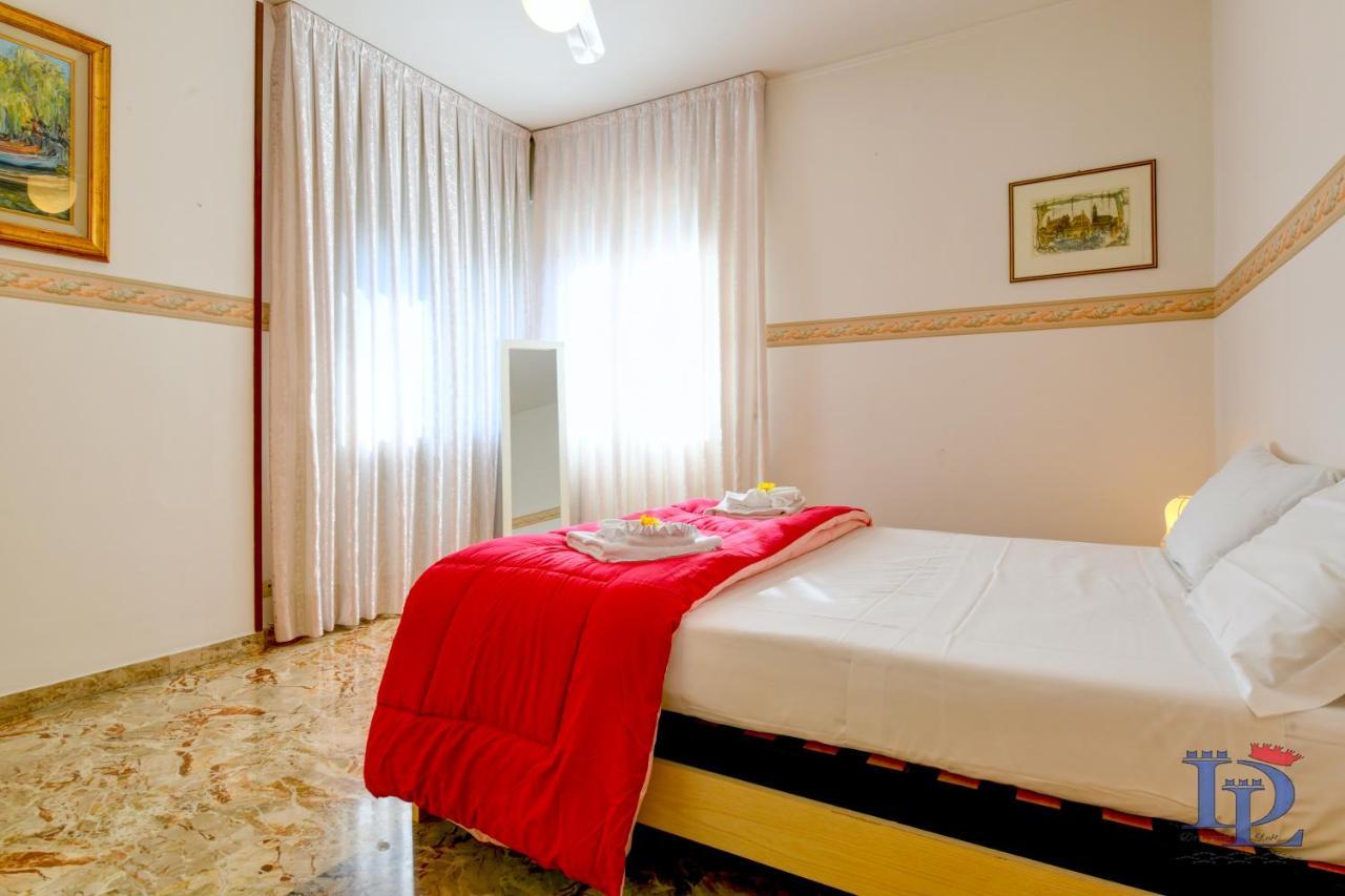 Desenzanoloft Official Partner Marriott Homes & Villas - The Sunflower Front Lake Desenzano del Garda Exteriér fotografie